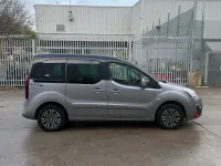 Used Peugeot Partner Tepee Allure 100 HP (73 kW) 2017 Grey MPV