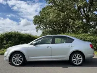 Used Skoda Octavia Elegance 105 HP (77 kW) 2014 Silver Estate