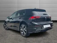 Usado VW Golf VIII R-line 130 HP (95 kW) 2022 Preto Citadino