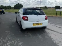 Used Citroën DS3 2012 White Hatchback
