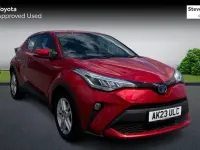 Used Toyota C-HR 122 HP (89 kW) 2023 Red SUV