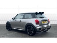 Used Mini Cooper S Sport 192 HP (141 kW) 2019 Silver Hatchback