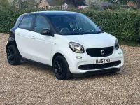 Used Smart ForFour Passion Premium 71 HP (52 kW) 2015 White Hatchback