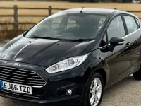 Used Ford Fiesta Zetec 101 HP (74 kW) 2016 Black Hatchback
