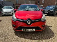 Used Renault Clio IV Dynamique 2017 Red Hatchback
