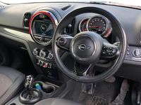 Używany Mini Cooper D 150 KM (110 kW) 2018 Srebrny Hatchback