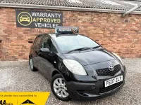 Używany Toyota Yaris 85 KM (62 kW) 2007 Czarny Hatchback