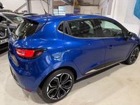 Used Renault Clio IV Dynamique 120 HP (88 kW) 2017 Blue Hatchback