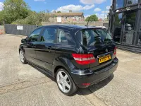 Used Mercedes B200 2010 Black MPV