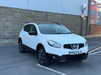 Used Nissan Qashqai 360º 2013 White SUV