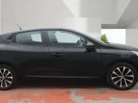 Used Renault Clio Iconic 90 HP (66 kW) 2021 Black Hatchback