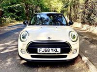Used Mini Cooper Classic 136 HP (100 kW) 2018 White Hatchback