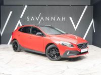 Used Volvo V40 254 HP (186 kW) 2013 Red Hatchback