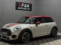 Begagnad Mini John Cooper Works Hatch 2016 Silver Halvkombi