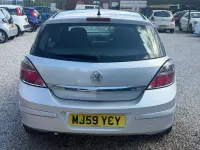 Used Vauxhall Astra Club 115 HP (84 kW) 2009 Silver Hatchback