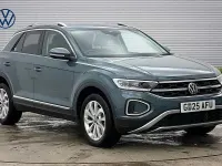 Used VW T-Roc Style 150 HP (110 kW) 2025 Blue SUV
