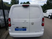 New Vauxhall Combo S 100 HP (73 kW) 2025 White MPV