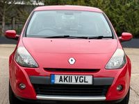 Used Renault Clio II Dynamique 88 HP (64 kW) 2011 Red Hatchback