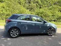 Używany Hyundai i20 SE 2015 Niebieski Hatchback
