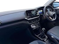 Usado VW T-Cross Style 115 HP (84 kW) 2025 Preto SUV