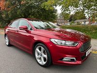 Used Ford Mondeo Titanium 180 HP (132 kW) 2016 Red Hatchback