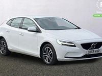 Used Volvo V40 Momentum 122 HP (89 kW) 2018 White Hatchback