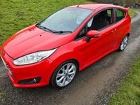 Used Ford Fiesta Zetec 2016 Red Hatchback