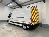 Used Renault Master Business 2023 White MPV