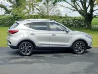 Used MG ZS Exclusive 106 HP (77 kW) 2023 Silver SUV