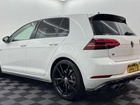 Used VW Golf VII R 310 HP (228 kW) 2018 White Hatchback
