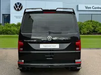 Begagnad VW Transporter Sportline 204 HK (150 kW) 2023 Svart Van