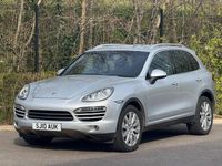 Used Porsche Cayenne 237 HP (174 kW) 2010 Silver SUV