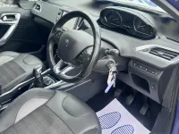 Second-hand Peugeot 2008 Allure 2015 Albastru SUV