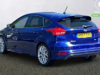 Used Ford Focus ST-Line 125 HP (91 kW) 2016 Blue Hatchback