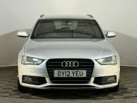 Usado Audi A4 Black Edition 143 CV (105 kW) 2012 Plateado Familiar