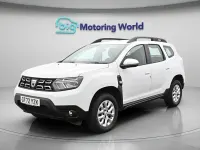 Used Dacia Duster Comfort 90 HP (66 kW) 2022 White SUV