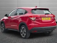 Used Honda HR-V SE 120 HP (88 kW) 2017 Red SUV
