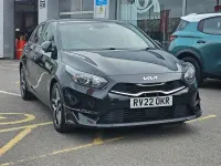 Usado Kia Ceed 158 HP (116 kW) 2022 Preto Citadino