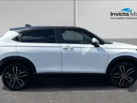Used Honda HR-V Elegance 131 HP (96 kW) 2022 White SUV