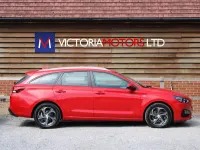Used Hyundai i30 SE 120 HP (88 kW) 2023 Red Estate