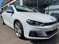 Begagnad VW Scirocco R-line 184 HK (135 kW) 2015 Vit Sportkupé