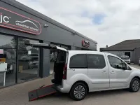 Used Peugeot TePee Active 98 HP (72 kW) 2019 Estate
