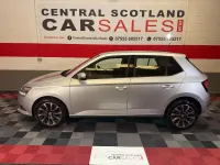 Używany Skoda Fabia SE Drive 60 KM (44 kW) 2021 Srebrny Hatchback
