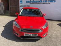 Used Ford Focus Titanium X 120 HP (88 kW) 2017 Red Hatchback