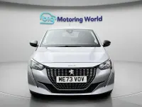 Second-hand Peugeot 208 Allure+ 102 CP (75 kW) 2023 Gri Hatchback