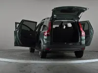 Used Dacia Jogger Extreme 141 HP (103 kW) 2024 Green MPV