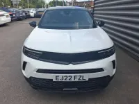 Used Vauxhall Mokka SRi 98 HP (72 kW) 2022 White SUV