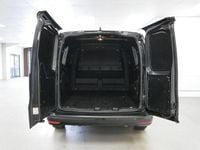 Usado VW Caddy Maxi Pro 122 HP (89 kW) 2022 Preto Monovolume