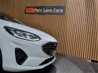 Used Ford Fiesta Titanium 85 HP (62 kW) 2022 White Hatchback