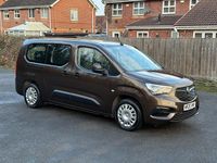 Used Vauxhall Combo Design Edition 110 HP (80 kW) 2020 Brown MPV